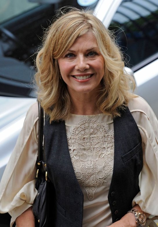 Glynis Barber