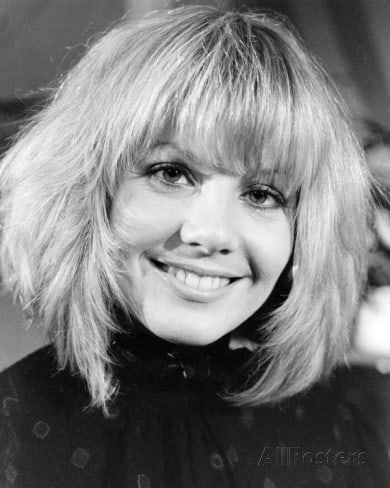 Glynis Barber