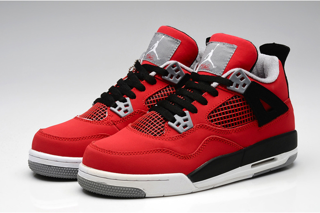 Toro Bravo Shoes (Black/Fire Red) Retro 4 Womens - Jordan Sneakers