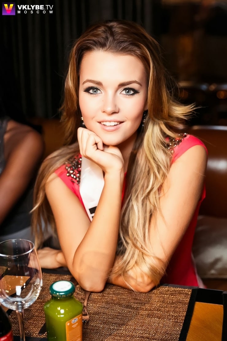Rebeka Kárpáti Rebeka Kárpáti
