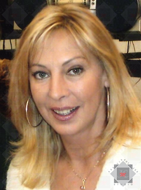 Anna Chitro