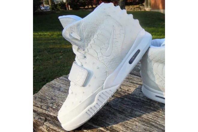 Yeezy II 2 All White Shane Victorino Ostrich/Python Skin Mens Nike Brand Sneakers