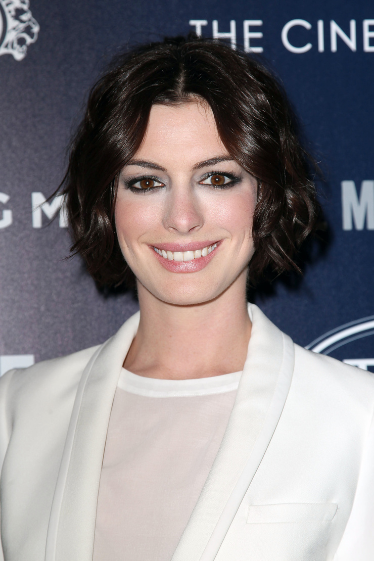 Anne Hathaway