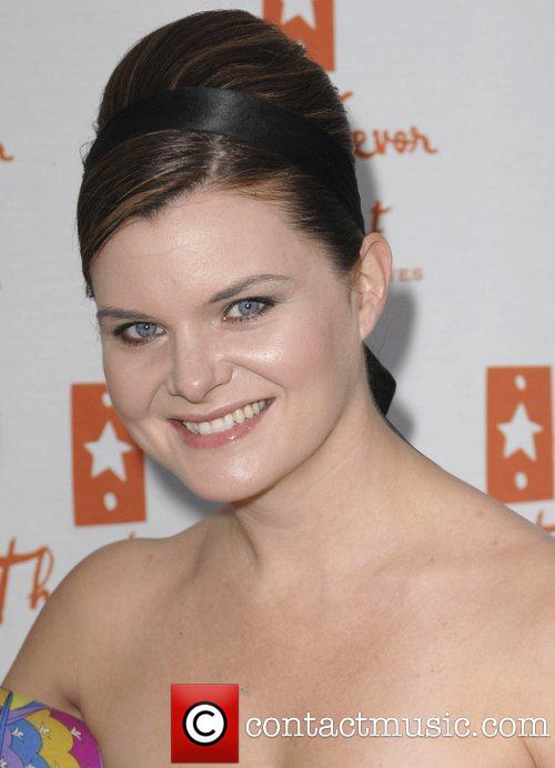 Heather Tom