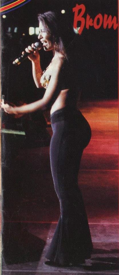 Selena Selena