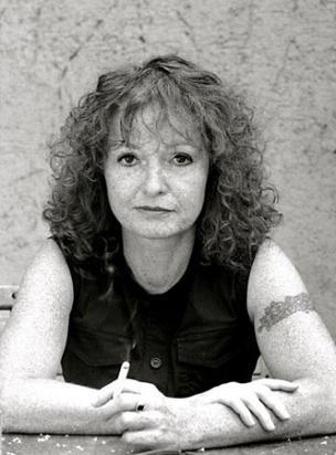 Vivian Naefe