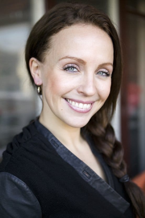Julie R. Ølgaard Julie R. Ølgaard