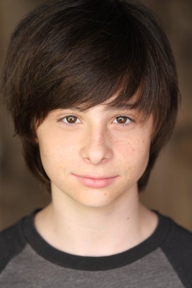 Robbie Tucker