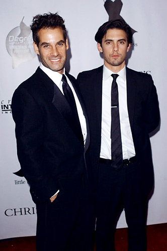Adrian Pasdar