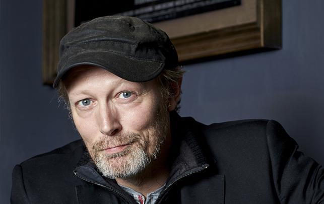 Lars Mikkelsen