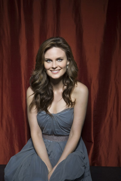 Emily Deschanel