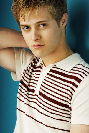 Picture of Lucas Grabeel