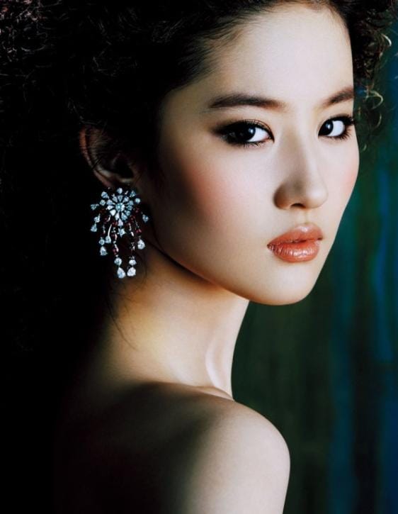 Yifei Liu picture