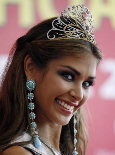 Dayana Mendoza