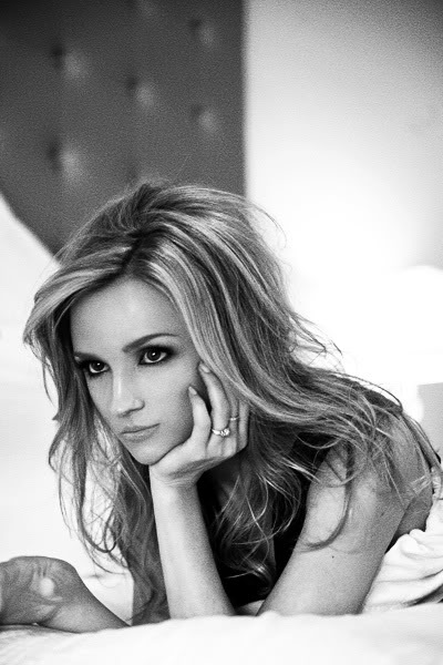 Rachael Leigh Cook