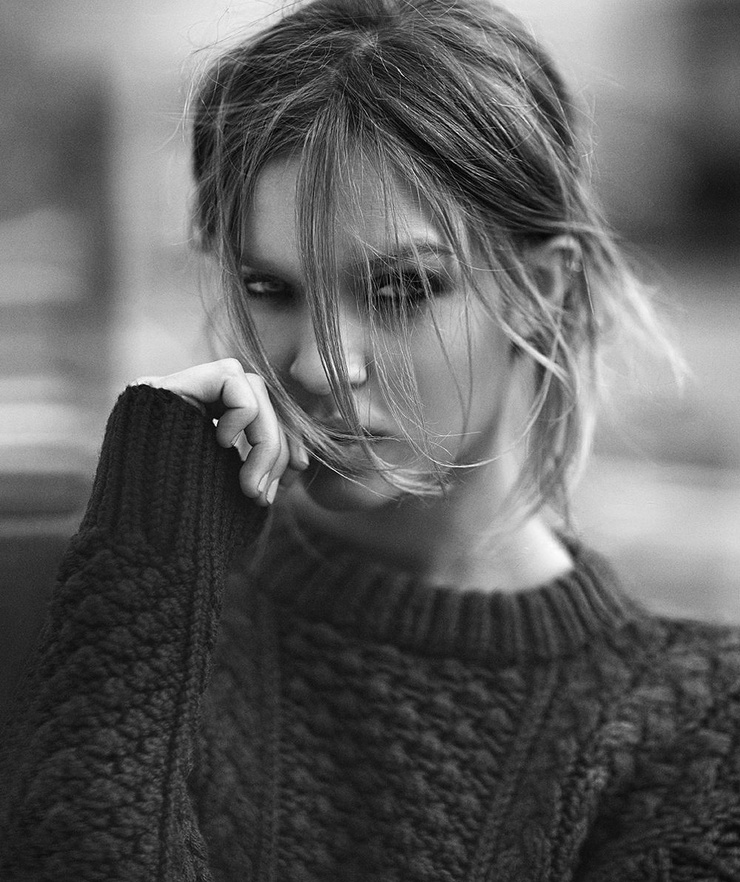 Josephine Skriver Josephine Skriver