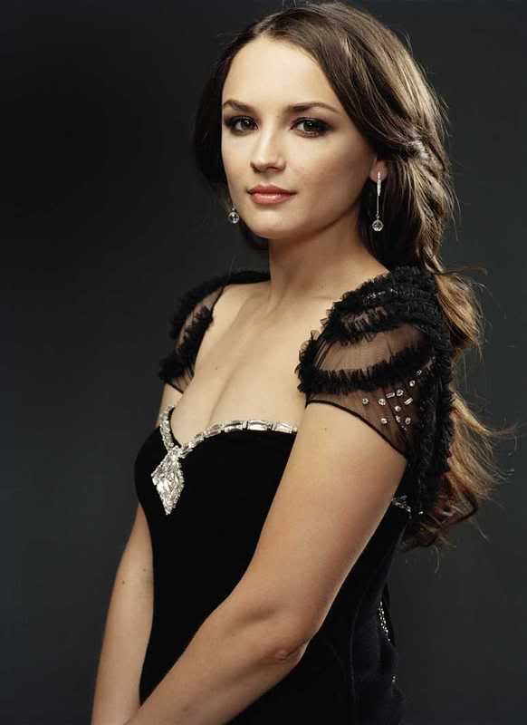 Rachael Leigh Cook
