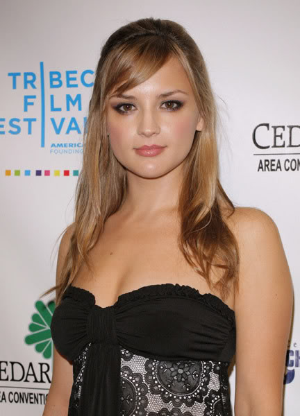 Rachael Leigh Cook