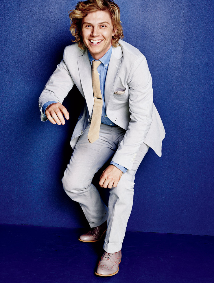 Evan Peters