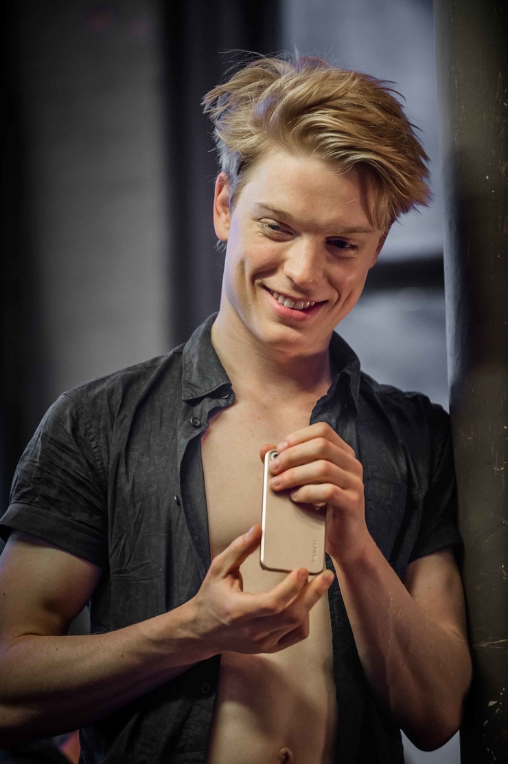 Freddie Fox
