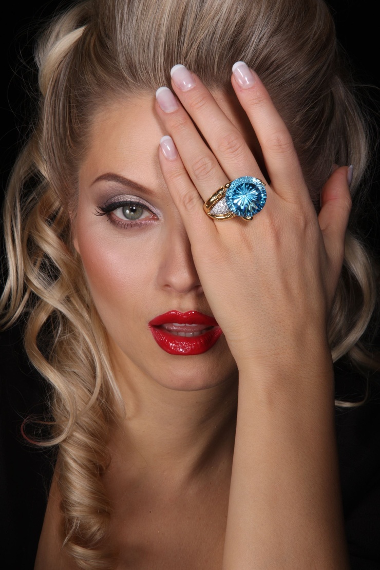 Elena Lenina Elena Lenina