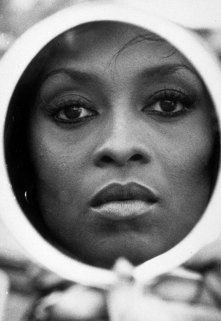 Lola Falana