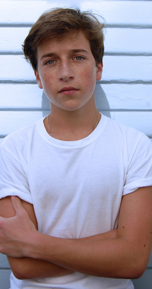 Skyler Gisondo