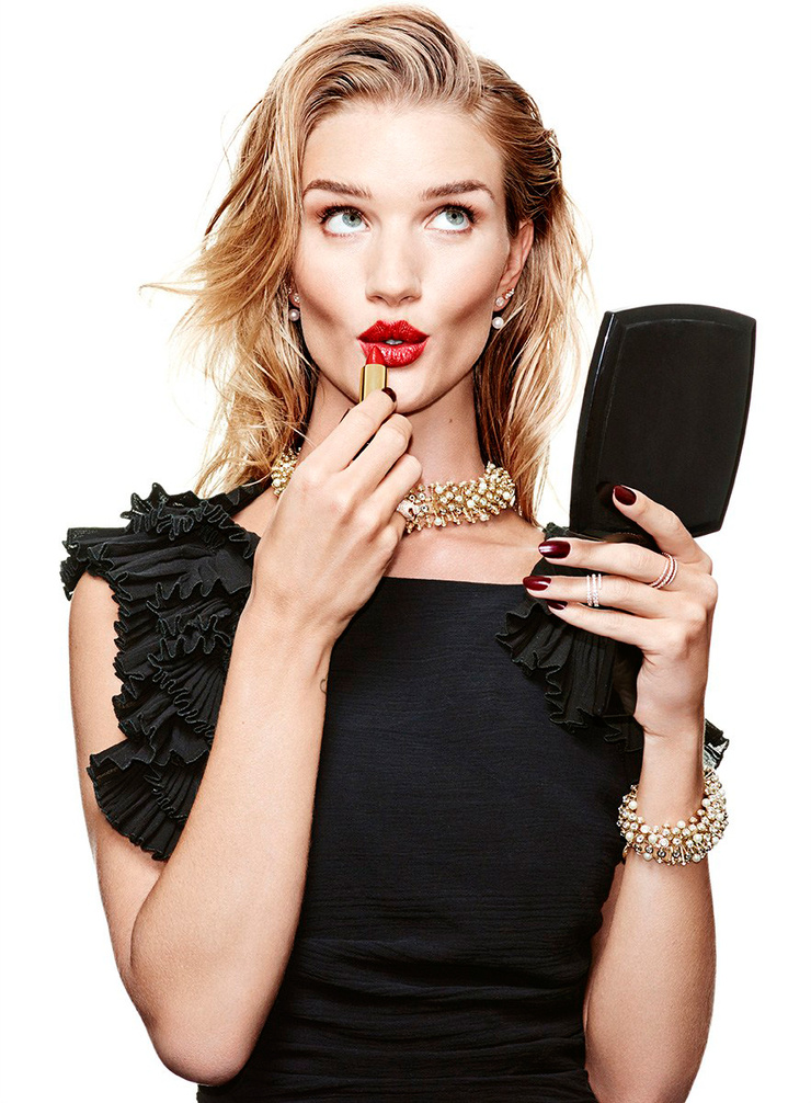 Rosie Huntington-Whiteley Rosie Huntington-Whiteley