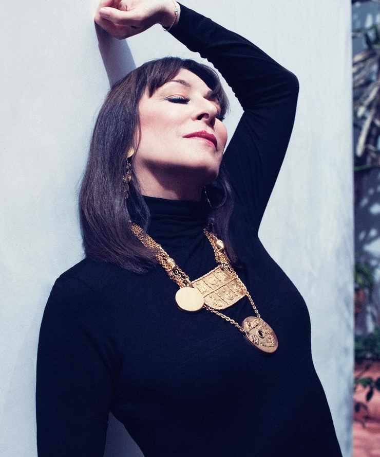 Anjelica Huston