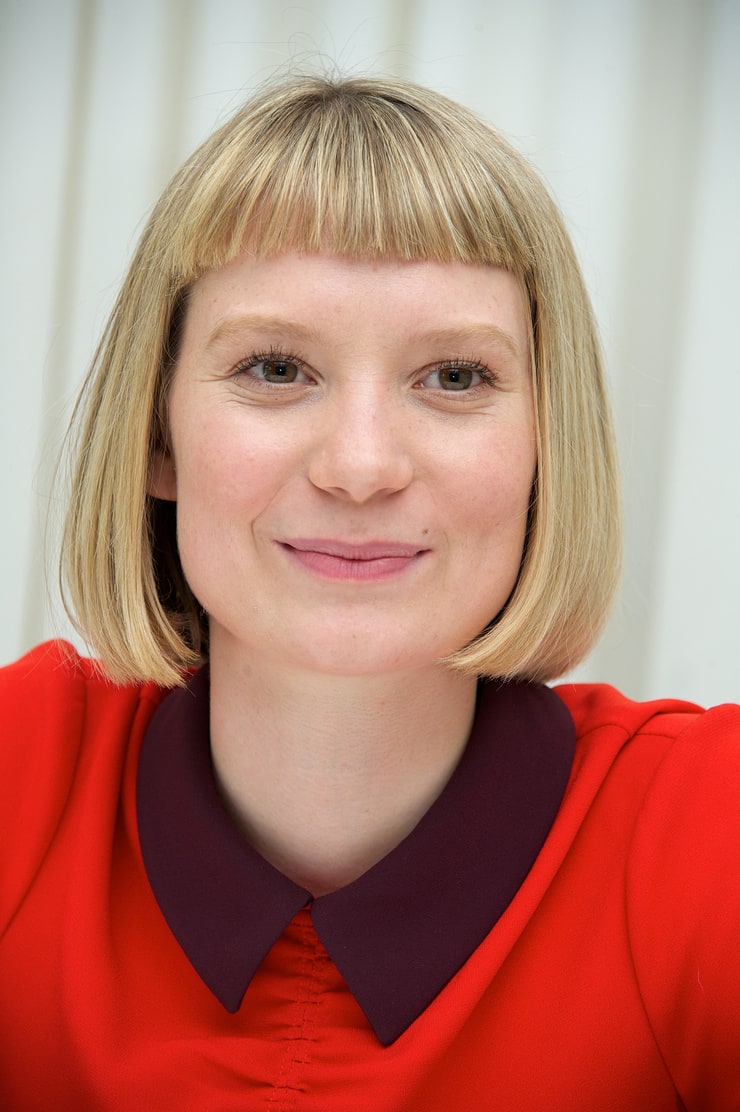 Mia Wasikowska