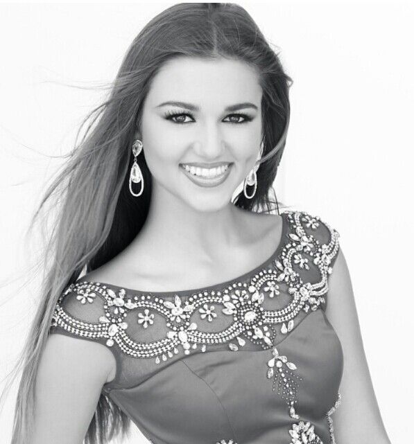Sadie Robertson Sadie Robertson