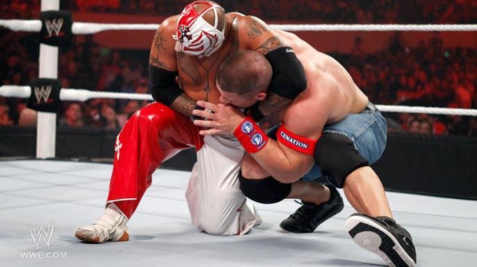 John Cena vs. Rey Mysterio (WWE, Raw, 07/25/11)