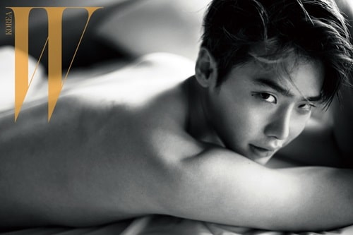 Jong Suk Lee