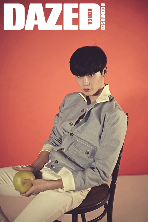 Jong Suk Lee