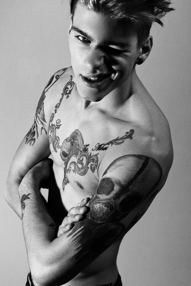 Male Models With Tattoos Tumblr