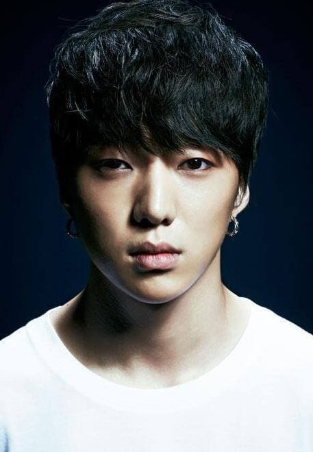 Kang Seung Yoon