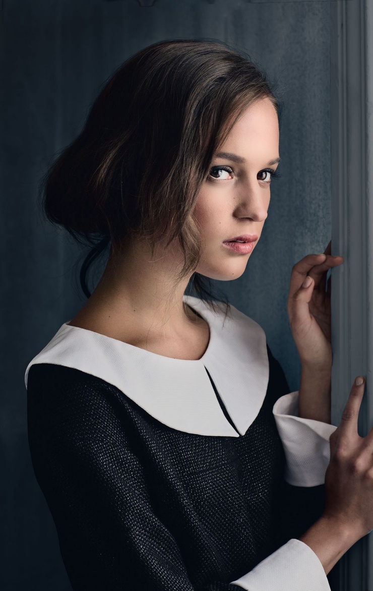 Alicia Vikander