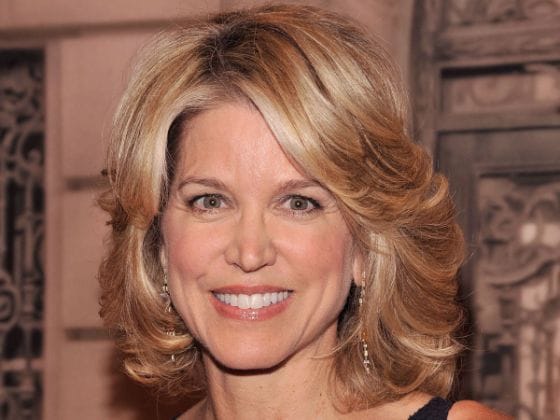 Paula Zahn.