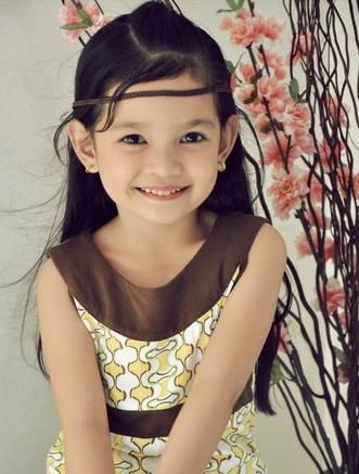 Xyriel Manabat