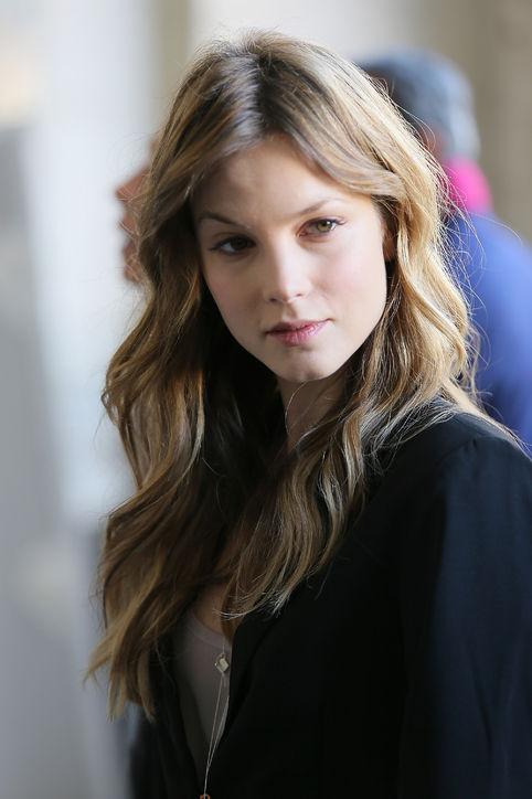 Sylvia Hoeks