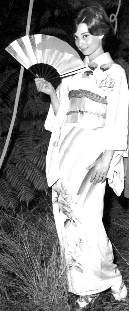 Audrey Hepburn Audrey Hepburn