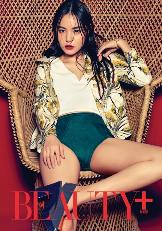 Hyo-rin Min Hyo-rin Min