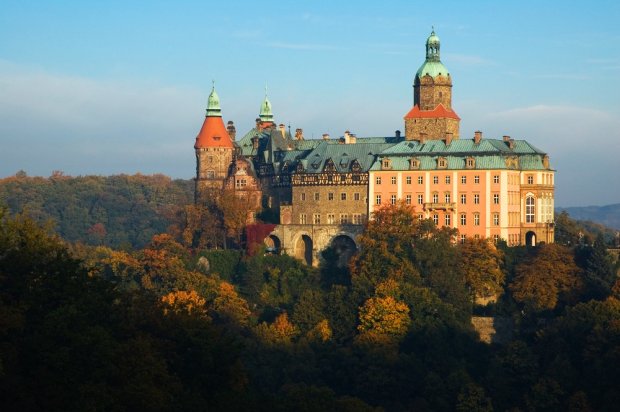 Książ