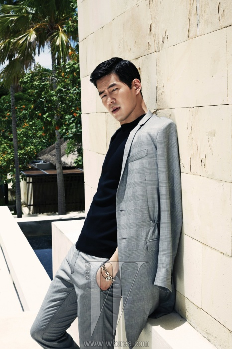 Sang-Yoon Lee