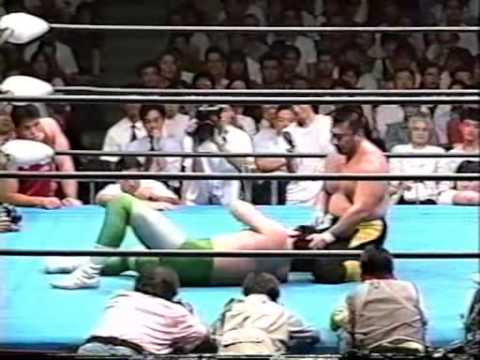 Mitsuharu Misawa vs. Toshiaki Kawada (AJPW, 07/24/95)