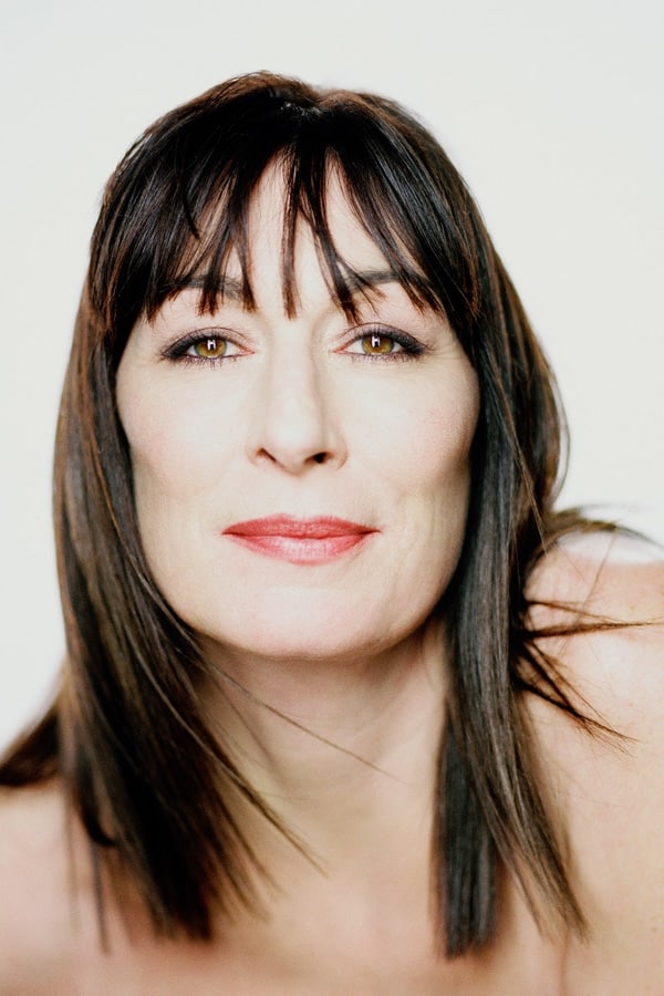 Anjelica Huston