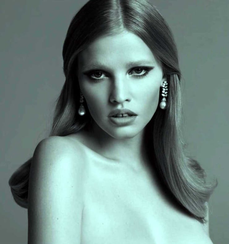 Lara Stone