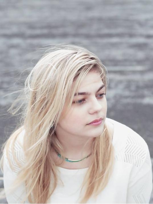 Louane Emera