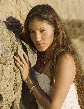 Q'Orianka Kilcher