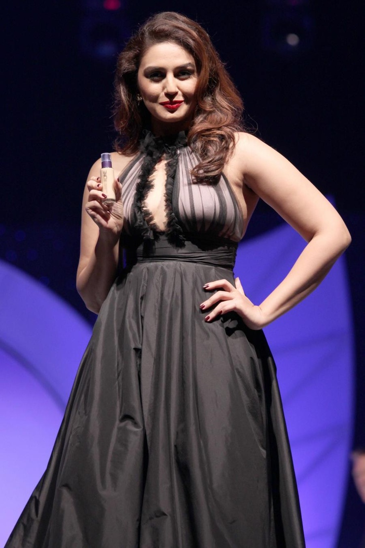 Huma Qureshi Huma Qureshi